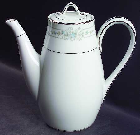 Bellfleur Coffee Pot & Lid