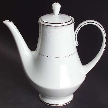 Bellville Coffee Pot & Lid