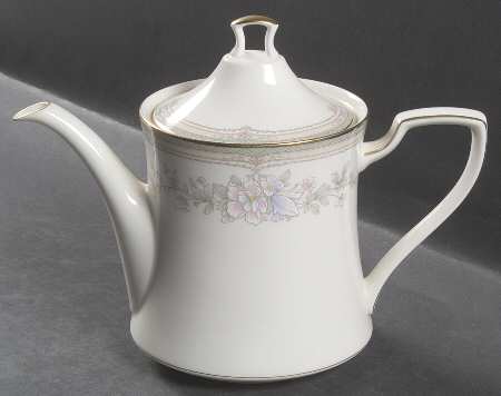 Bentley Teapot & Lid