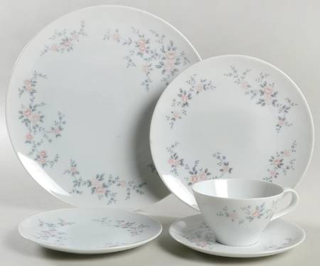 Belle Rose 5 Piece Place Setting