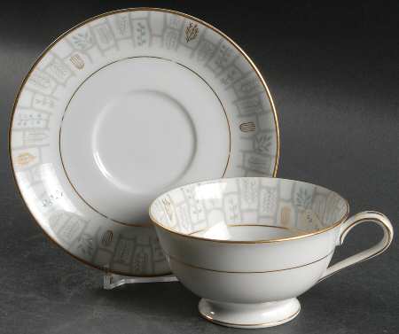 Berkeley Footed Cup & Saucer Set