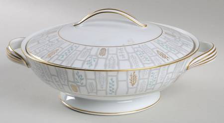 Berkeley Round Covered Vegetable