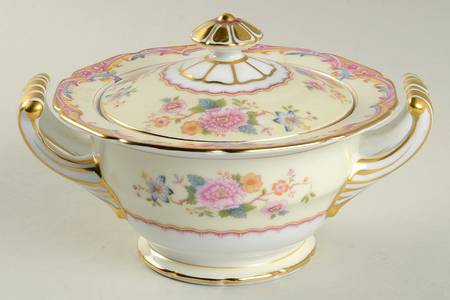 Berwick Sugar Bowl & Lid
