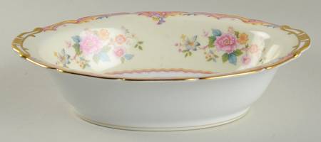 Berwick 9" Oval Vegetable Bowl