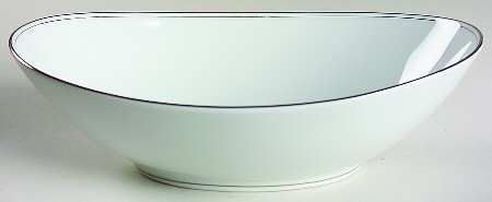 Bessie 10" Oval Vegetable Bowl