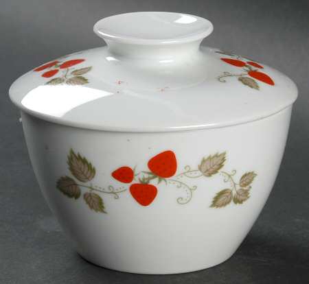 Berry Time Sugar Bowl & Lid
