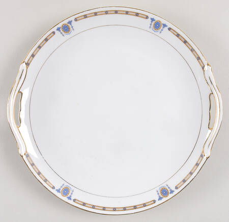 Beverly  Handled Cake Plate