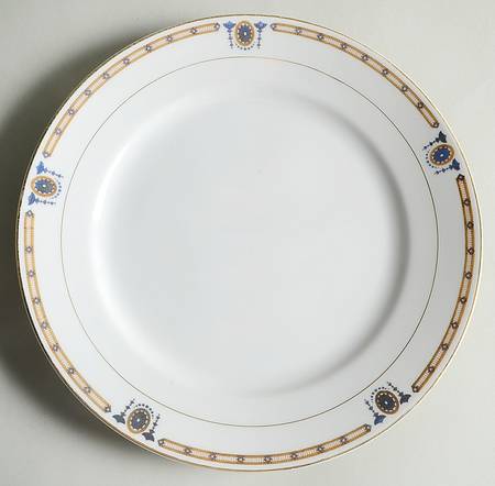 Beverly  Luncheon Plate