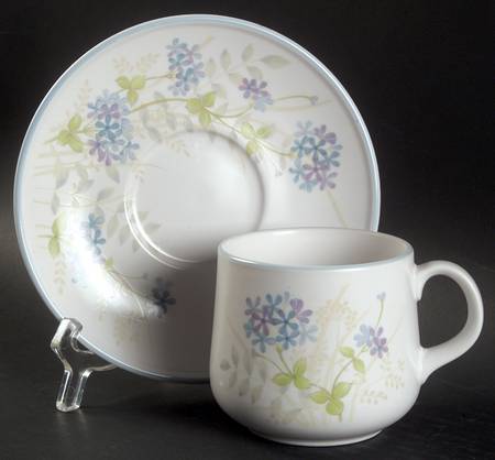 Bewitch Flat Cup & Saucer Set