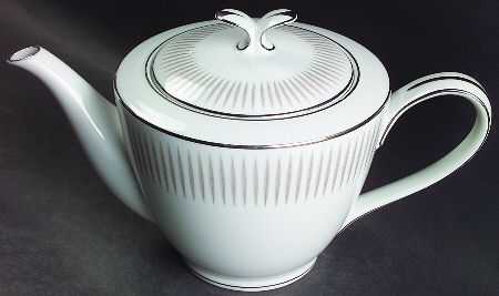 Biarritz Teapot & Lid