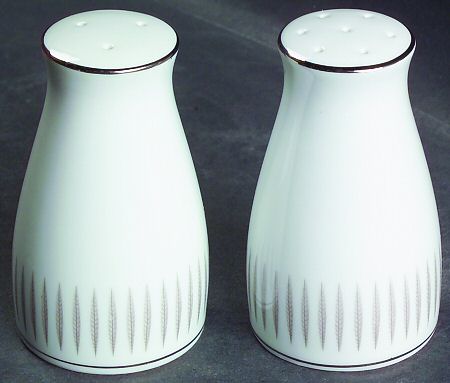 Biarritz Salt & Pepper Set
