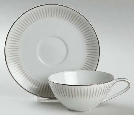 Biarritz Flat Cup & Saucer Set