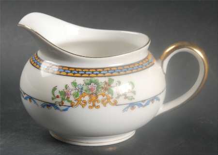 Biarritz Creamer