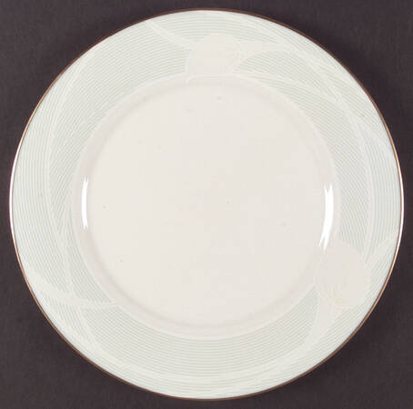 Bianca Lily by Noritake