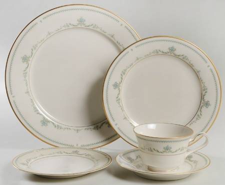 Blakesley 5 Piece Place Setting