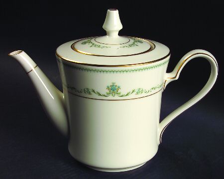 Blakesley Teapot & Lid