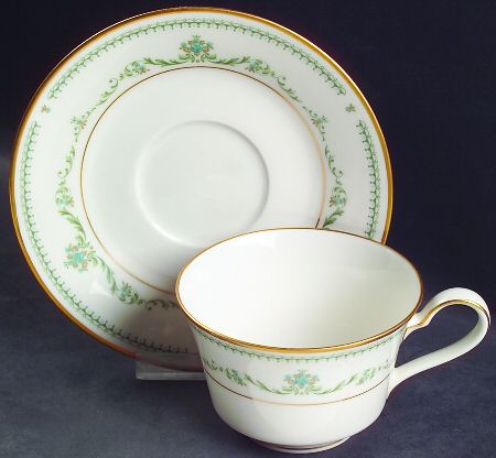 Blakesley Footed Cup & Saucer Set