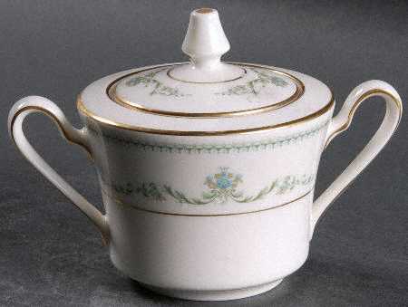 Blakesley Sugar Bowl & Lid