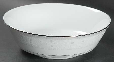 Blanche 9" Round Vegetable Bowl