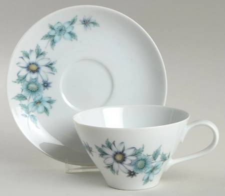 Blue Bouquet Flat Cup & Saucer Set