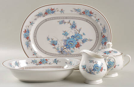 Bleufleur 5 Piece Hostess Set