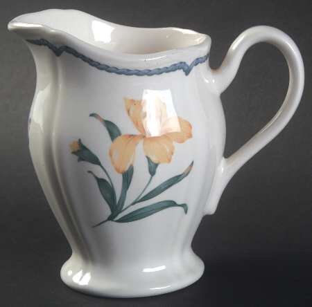 Blue Estate Creamer