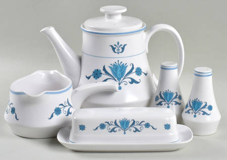 Blue Haven Completer Set by Noritake