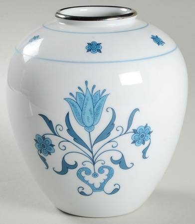 Blue Haven 6" Vase