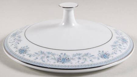 Blue Hill Lid for Round Vegetable