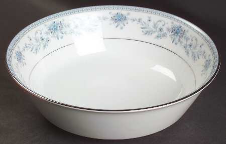 Blue Hill 9" Round Vegetable Bowl