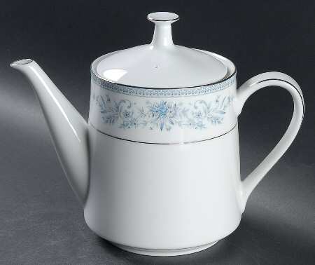Blue Hill Teapot & Lid