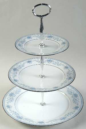Blue Hill 13 7/8"-14 1/4" 3-Tiered Serving Tray(DP,SP,BB) HC