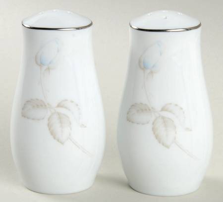 Blue Orient Salt & Pepper Set