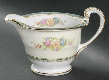 Bluaster Creamer