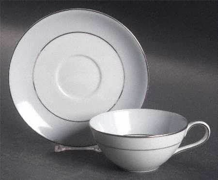 Bluedale Flat Cup & Saucer Set