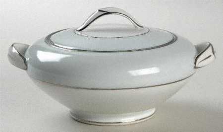 Bluedale Sugar Bowl & Lid