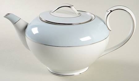 Bluedale Teapot & Lid