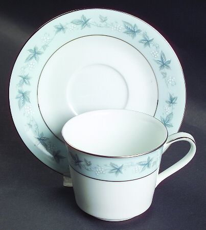 Bluecourt Flat Cup & Saucer Set
