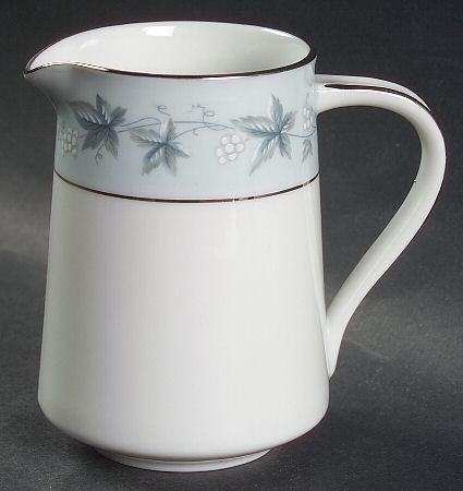 Bluecourt Creamer
