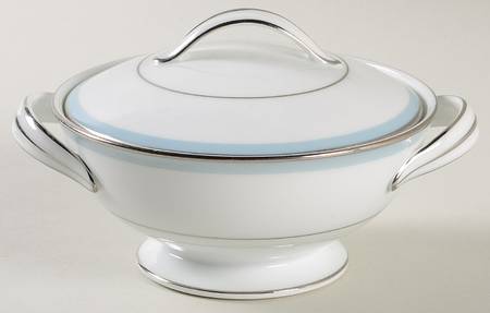 Bluemere Sugar Bowl & Lid