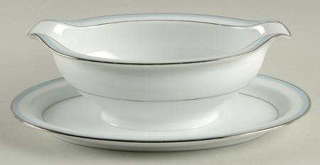 Bluemere Gravy Boat with Attached Underplate