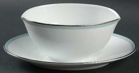 Bluetone Gravy Boat with Attached Underplate