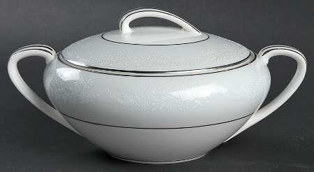 Bluetta Sugar Bowl & Lid