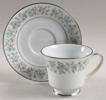 Blythe Footed Cup & Saucer Set