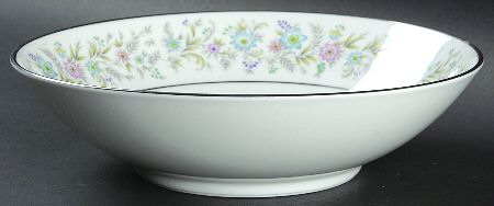 Blythe 8" Round Vegetable Bowl
