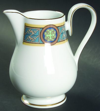 Boliska Creamer