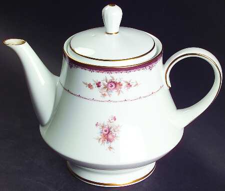 Bordeaux Teapot & Lid
