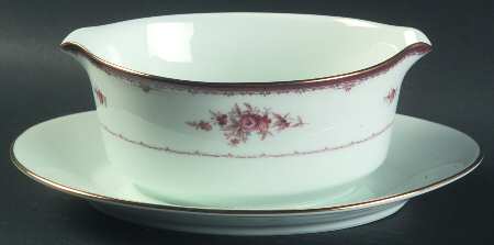 Bordeaux Gravy Boat with Attached Underplate