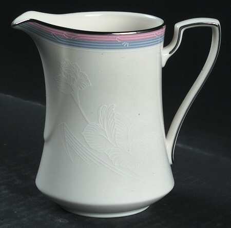 Breathless Creamer