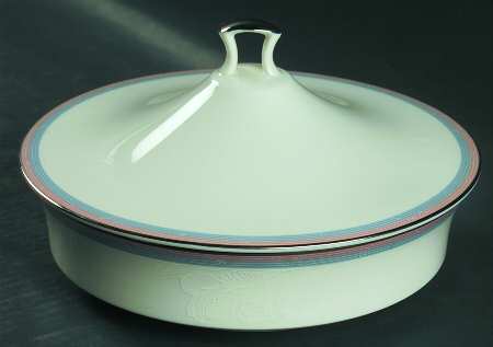 Breathless Round Covered Vegetable